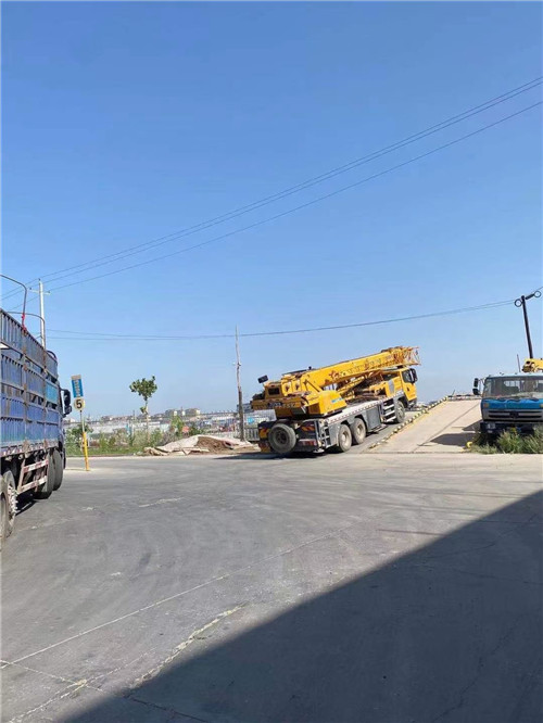 商南县25吨吊车的租赁价格大概是多少？