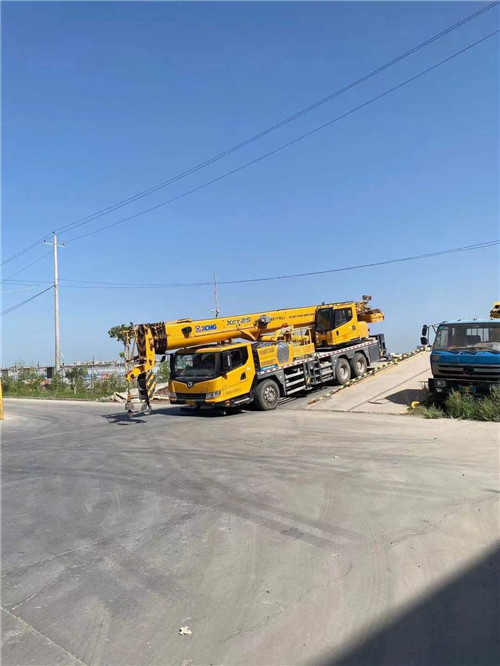 商南县吊车作业时，可能会产生哪些额外收费项目？